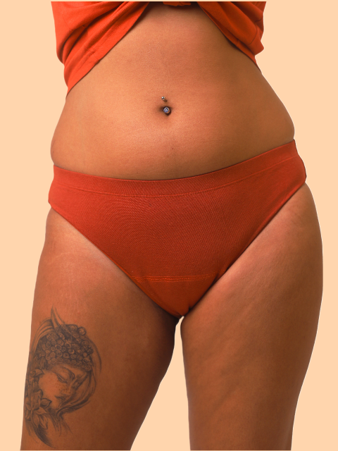 High Rise Hipster Leakproof Underwear in Medium Absorbency - Pumpkin / XS